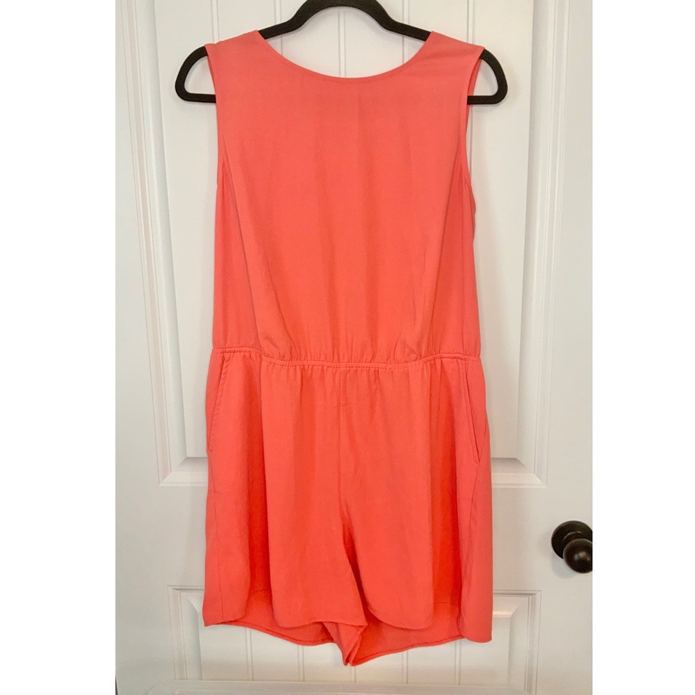 🦋3/$25 A New Day Coral Orange Romper